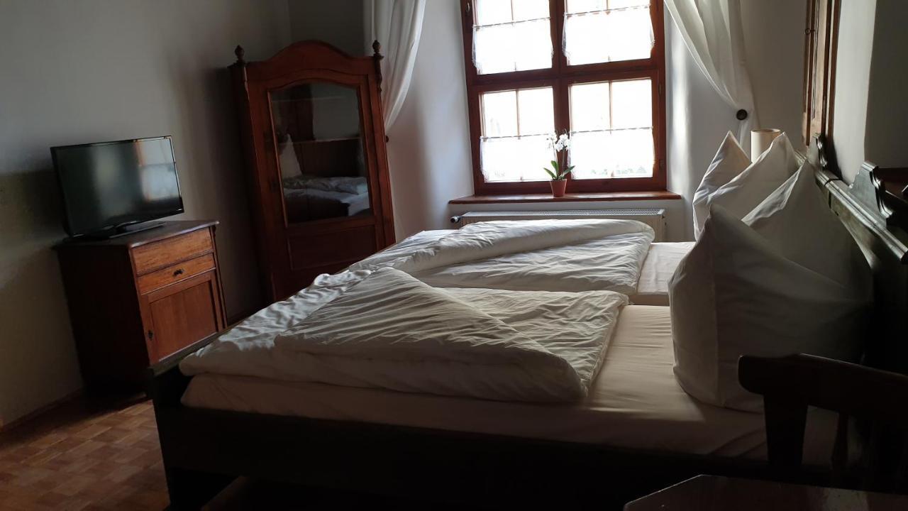 Flyns Bed & Breakfast Gorlitz Ngoại thất bức ảnh